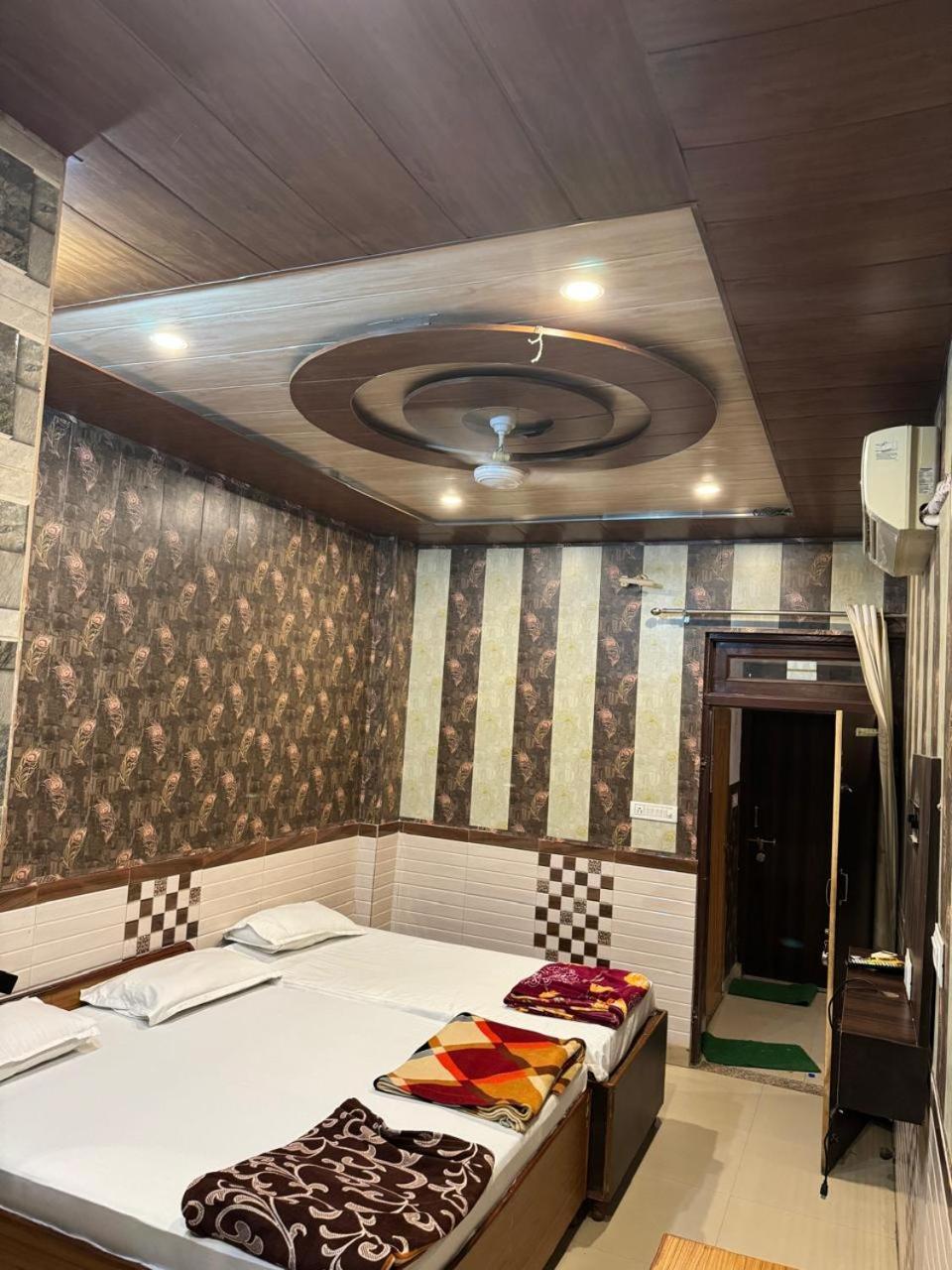 Hotel Aapno Shyam And Restaurant Khātu Extérieur photo